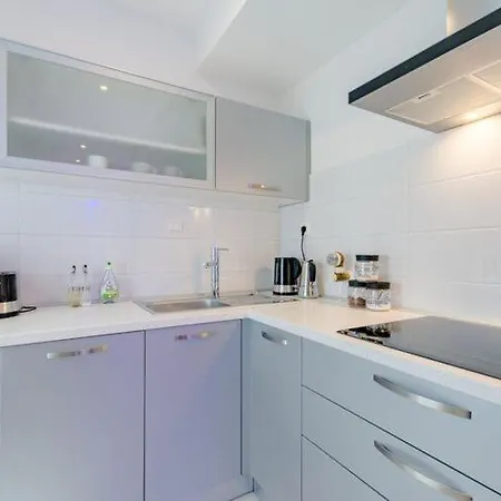 Luce Mala St - With Terrace Apartment Split